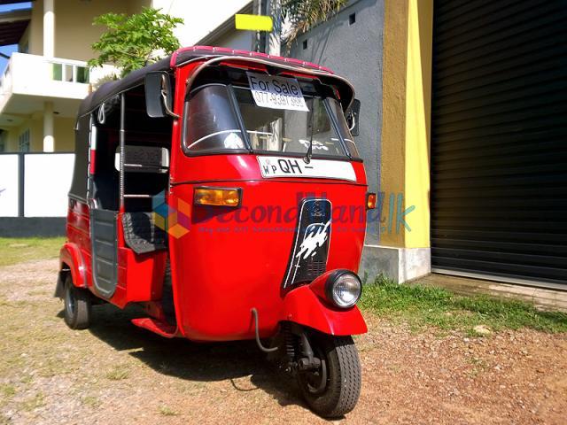 bajaj three wheeler second hand